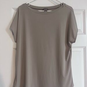 Chico’s Off The Rack Beige Boatneck T-shirt Size 2 (12)
